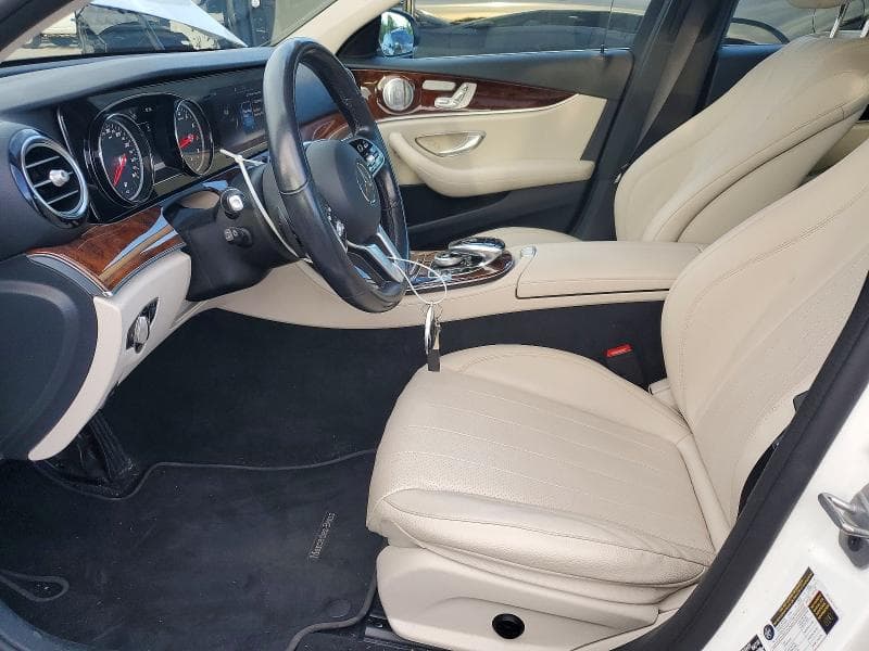 2019 MERCEDES-BENZ E 300 4MATIC 7