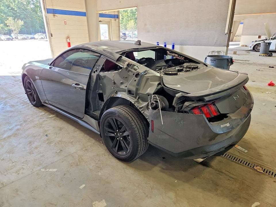 2025 FORD MUSTANG GT 2