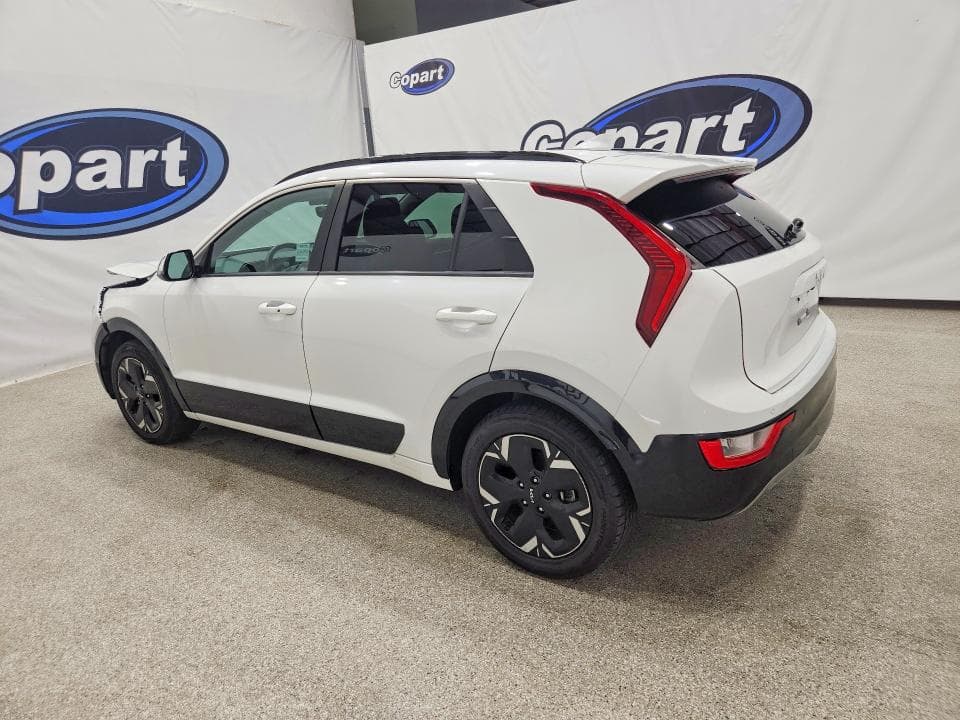 2023 KIA NIRO WIND 2