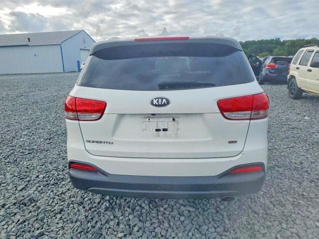 2018 KIA SORENTO LX 6