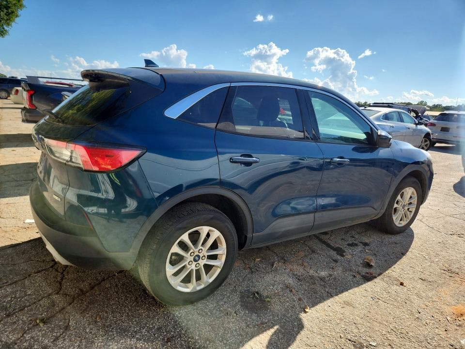 2020 FORD ESCAPE SE 3