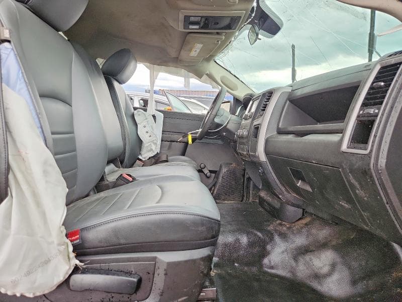 2022 RAM 1500 CLASSIC TRADESMAN 7