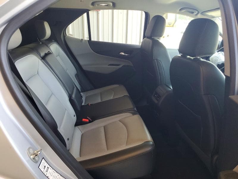 2018 CHEVROLET EQUINOX PREMIER 11