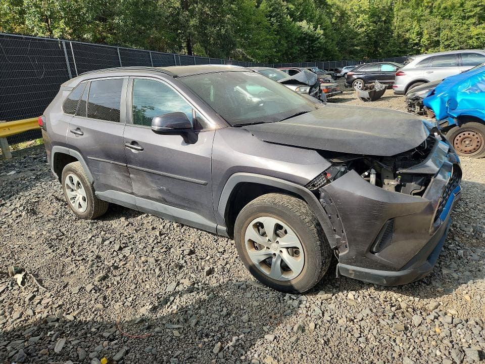 2019 TOYOTA RAV4 LE 4