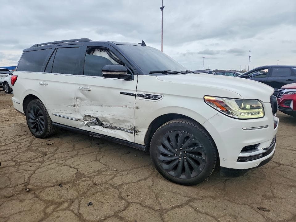 2021 LINCOLN NAVIGATOR BLACK LABEL 4