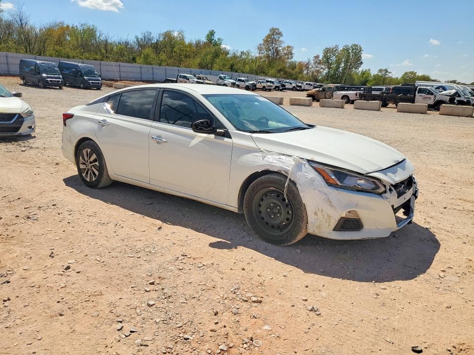 2020 NISSAN ALTIMA S 4