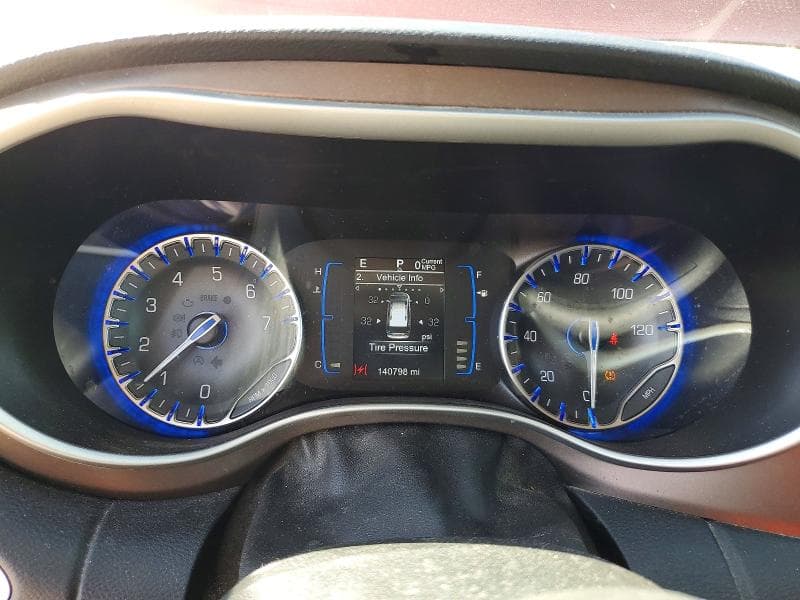 2017 CHRYSLER PACIFICA TOURING 9