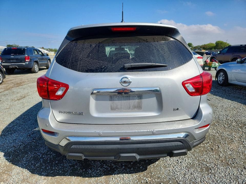2017 NISSAN PATHFINDER SL 6