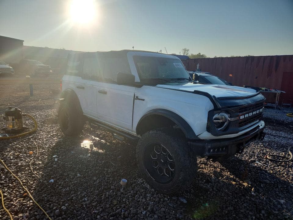 2021 FORD BRONCO BASE 4