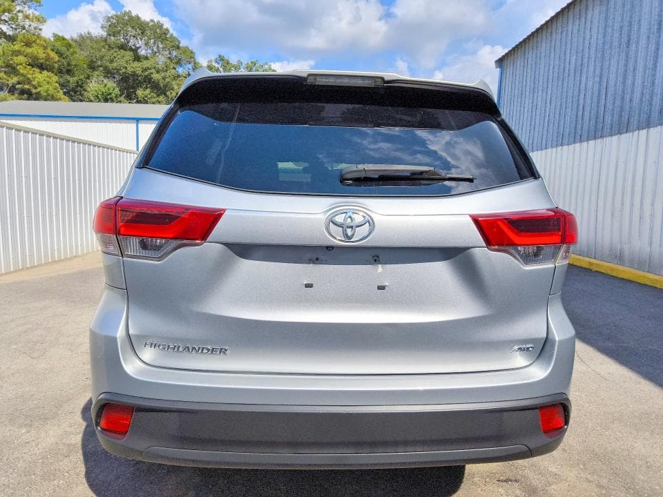 2019 TOYOTA HIGHLANDER LE 6