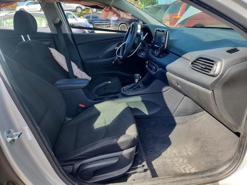 2018 HYUNDAI ELANTRA GT BASE 7