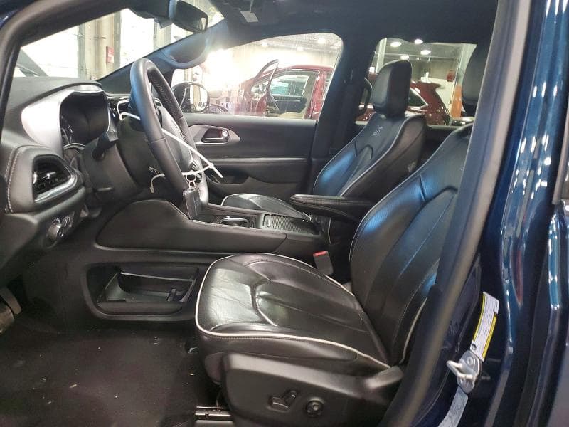 2025 CHRYSLER PACIFICA LIMITED 7