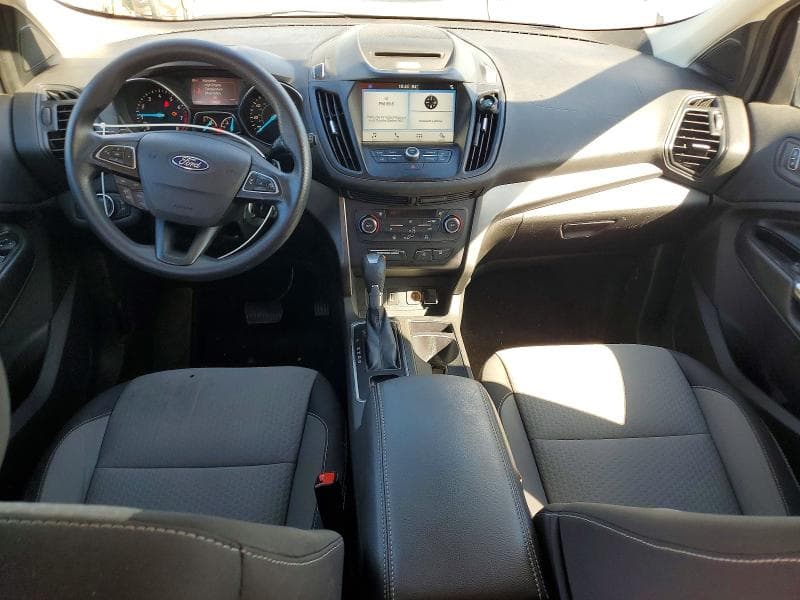 2017 FORD ESCAPE SE 8