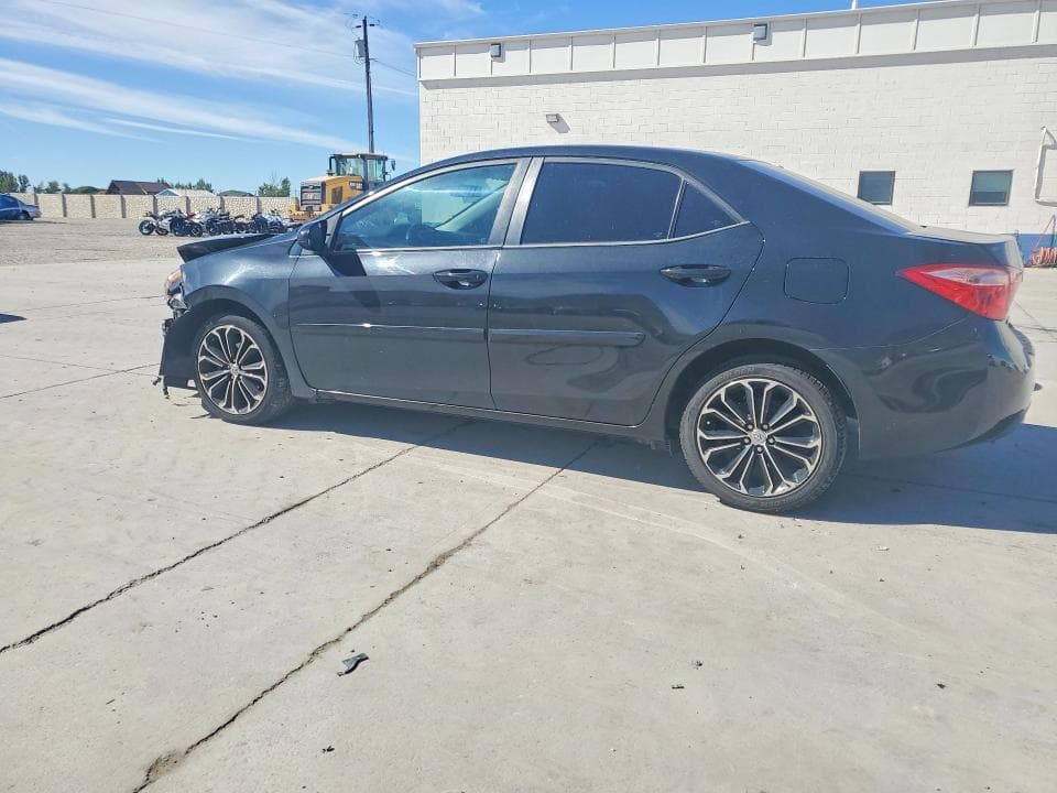 2018 TOYOTA COROLLA LE 2