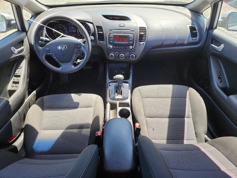 2017 KIA FORTE LX 8