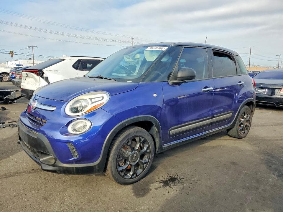2017 FIAT 500L TREKKING