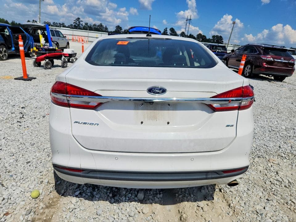 2017 FORD FUSION SE 6