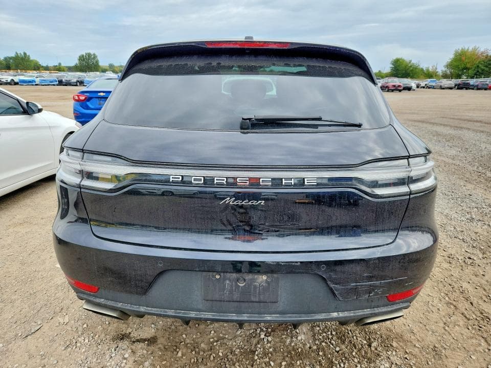2021 PORSCHE MACAN 6