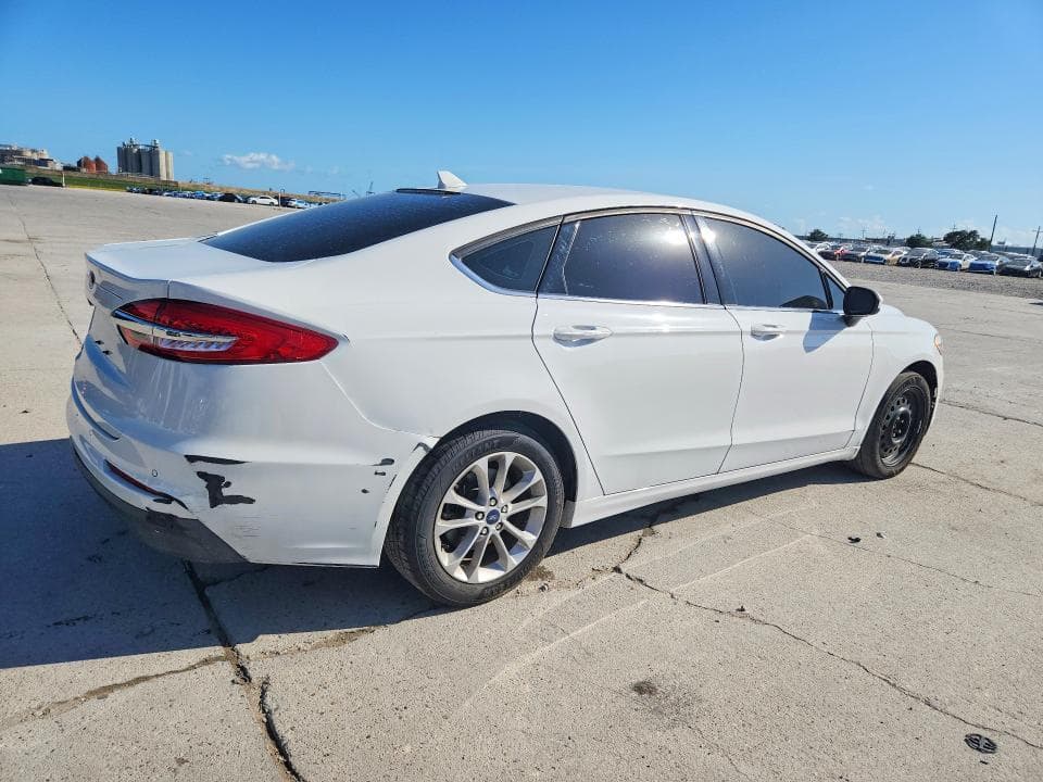 2020 FORD FUSION SE 3