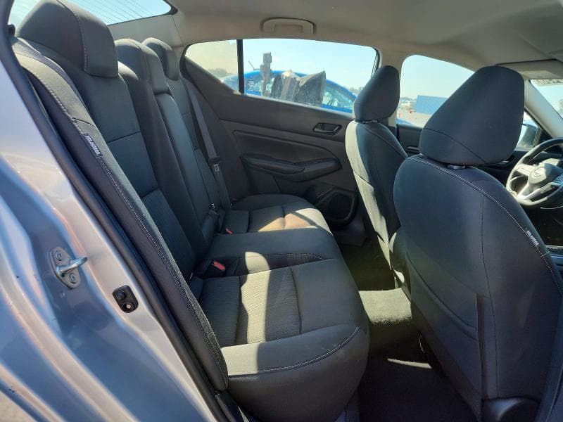 2024 NISSAN ALTIMA SV 10
