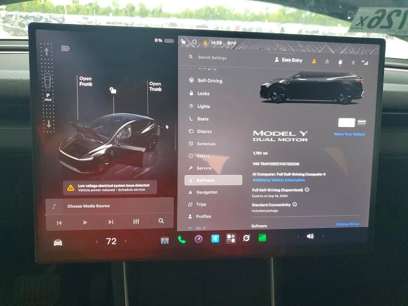 2026 TESLA MODEL Y 9