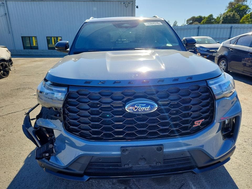 2025 FORD EXPLORER ST 5