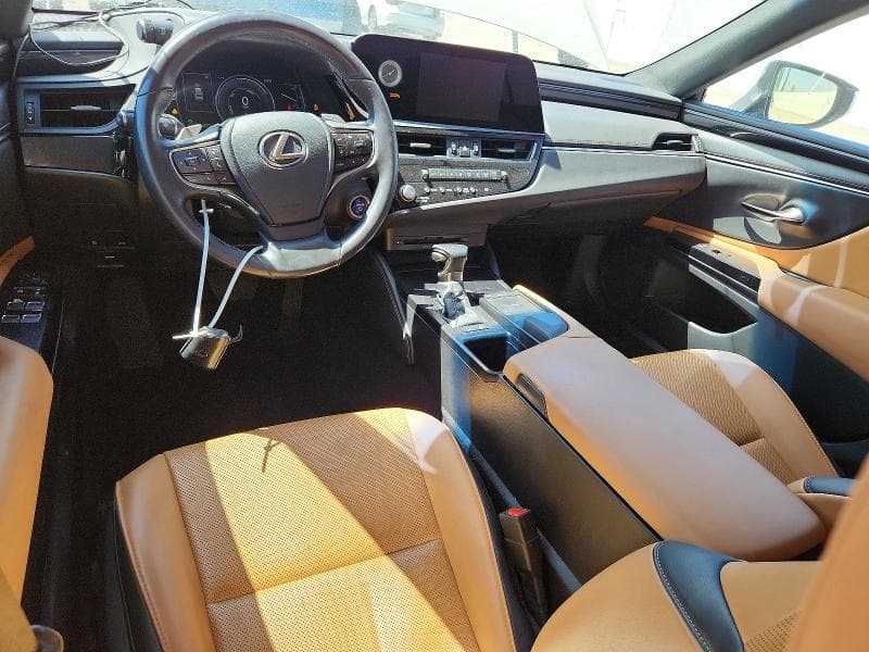 2022 LEXUS ES 300H BASE 8
