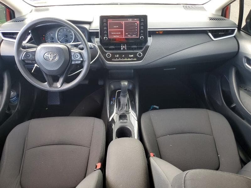 2020 TOYOTA COROLLA LE 8