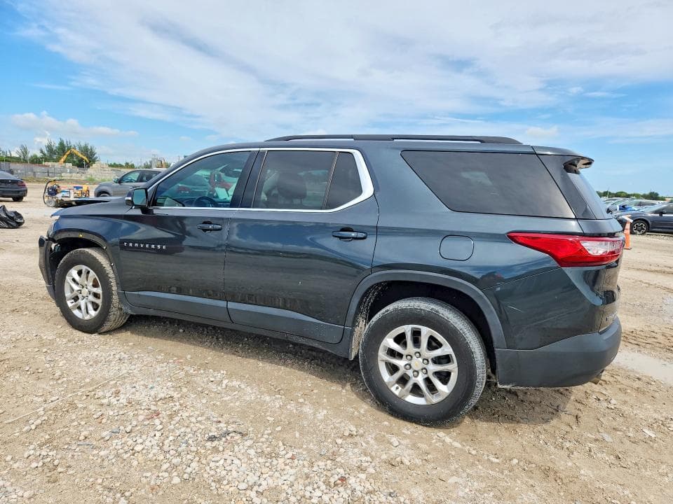 2020 CHEVROLET TRAVERSE LT 2