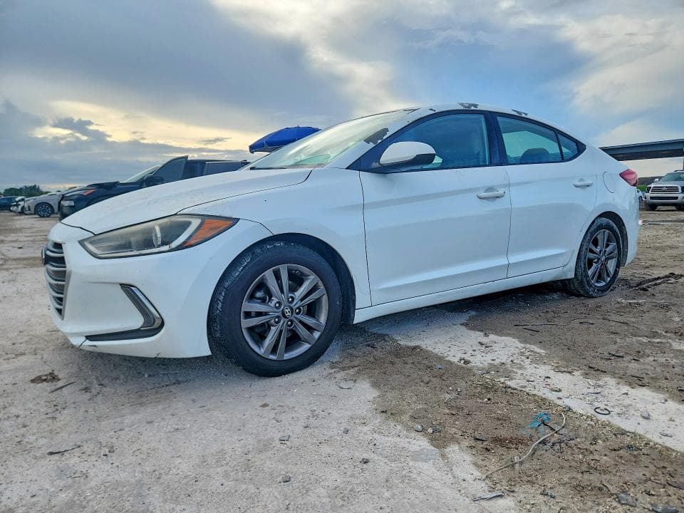 2017 HYUNDAI ELANTRA SE - 1