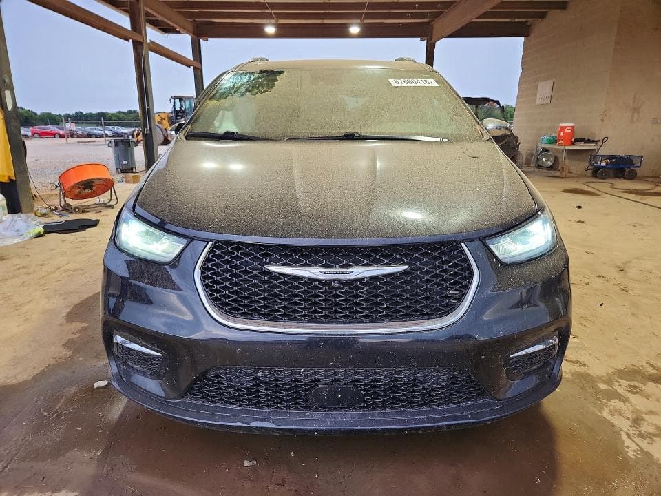 2021 CHRYSLER PACIFICA LIMITED 5