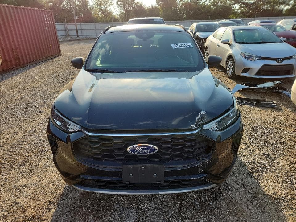 2024 FORD ESCAPE ST LINE 5