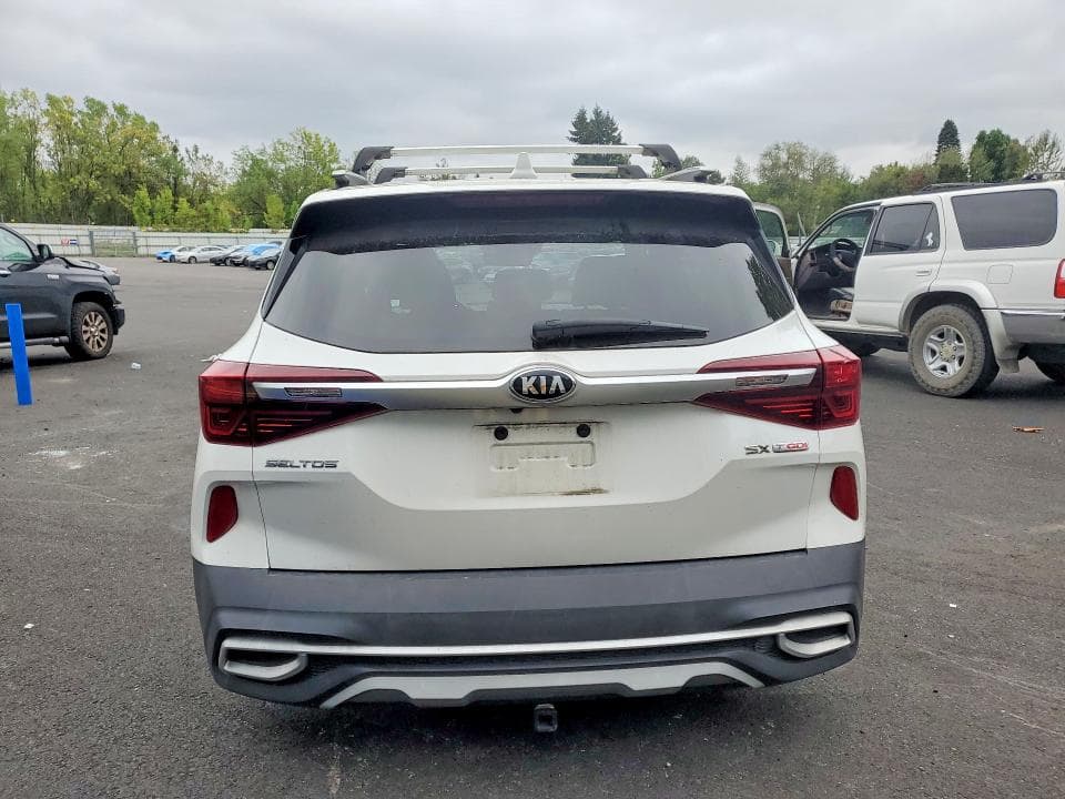 2021 KIA SELTOS SX 6
