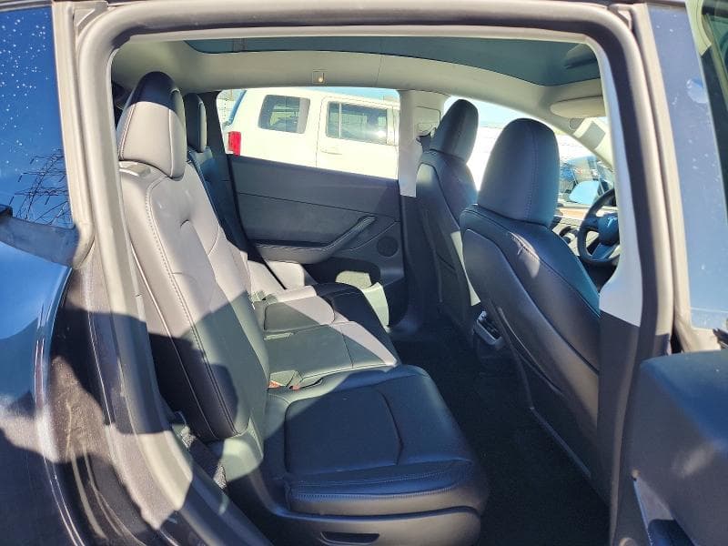2024 TESLA MODEL Y 11