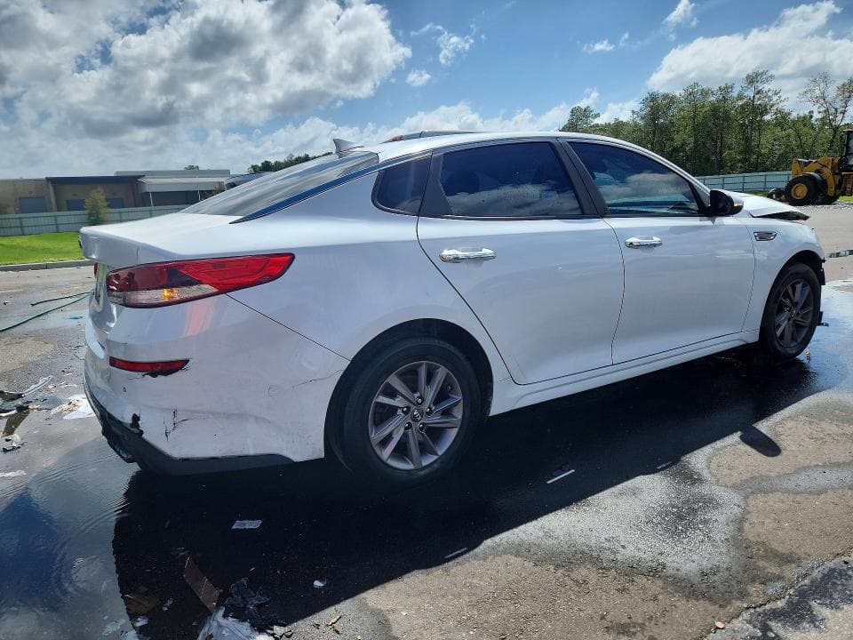 2020 KIA OPTIMA LX 3
