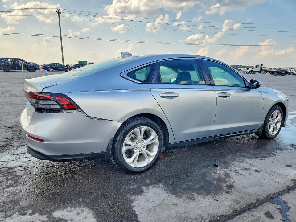 2024 HONDA ACCORD LX 3