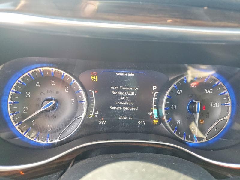 2023 CHRYSLER PACIFICA LIMITED 9