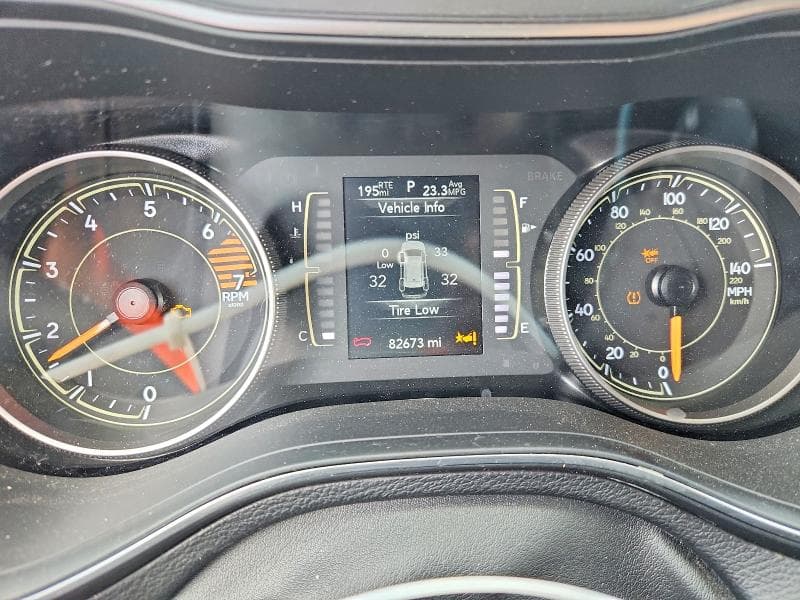 2021 JEEP CHEROKEE LATITUDE PLUS 9