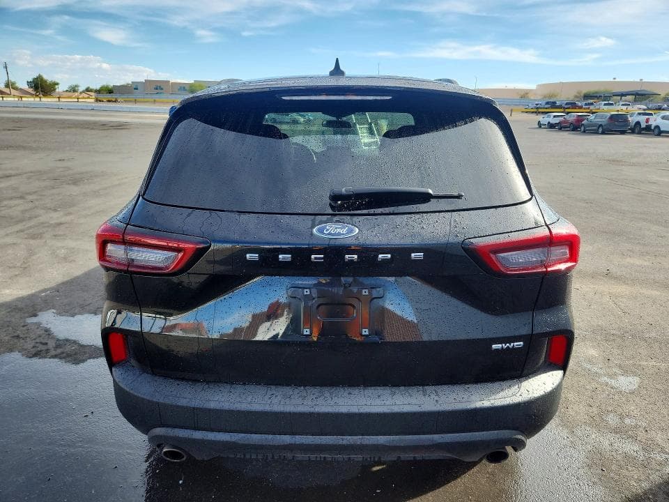 2025 FORD ESCAPE ST LINE 6