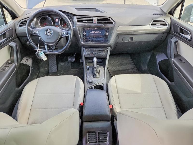 2018 VOLKSWAGEN TIGUAN SE 8