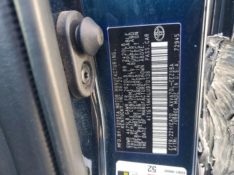 2020 TOYOTA CAMRY SE 12