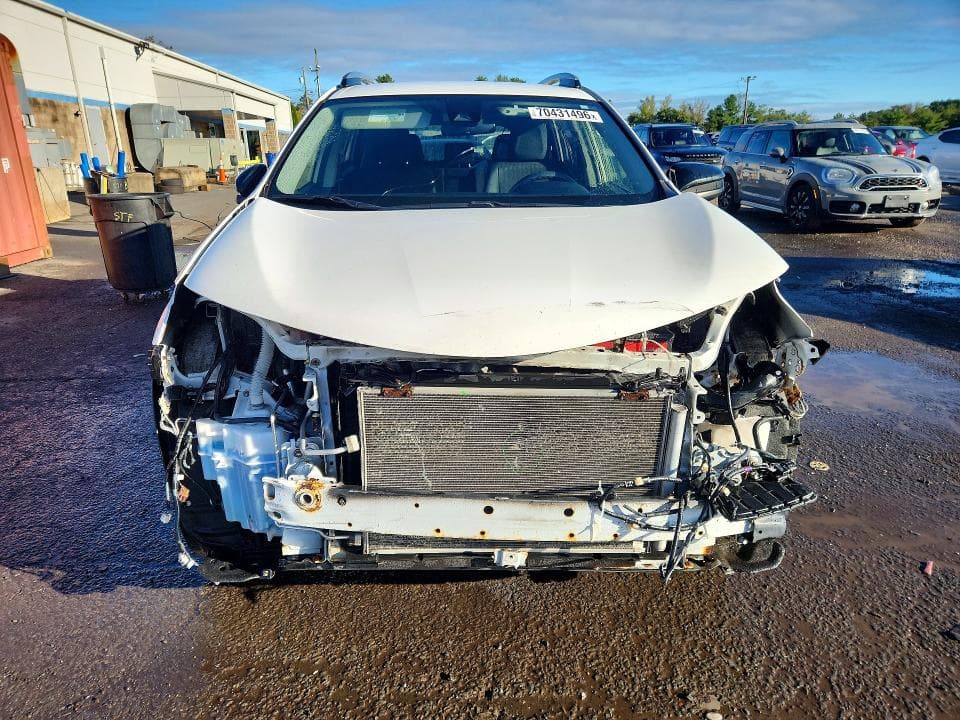 2017 TOYOTA RAV4 LE 5