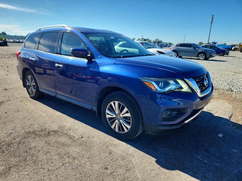 2019 NISSAN PATHFINDER SV 4