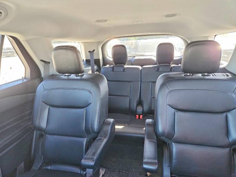 2020 FORD EXPLORER XLT 10