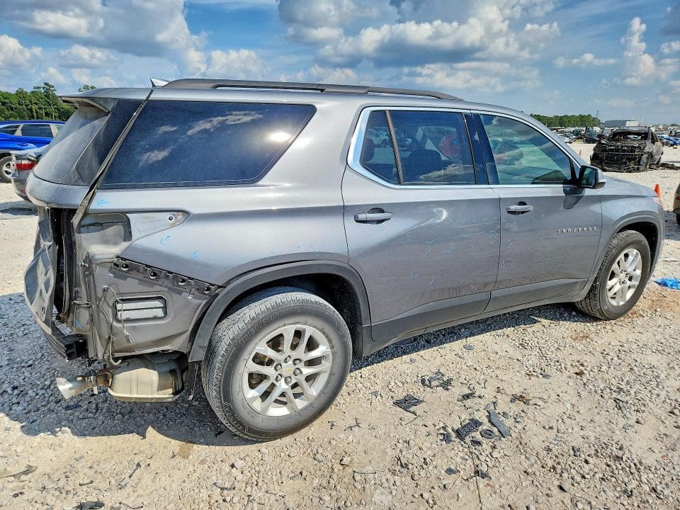 2019 CHEVROLET TRAVERSE LT 3