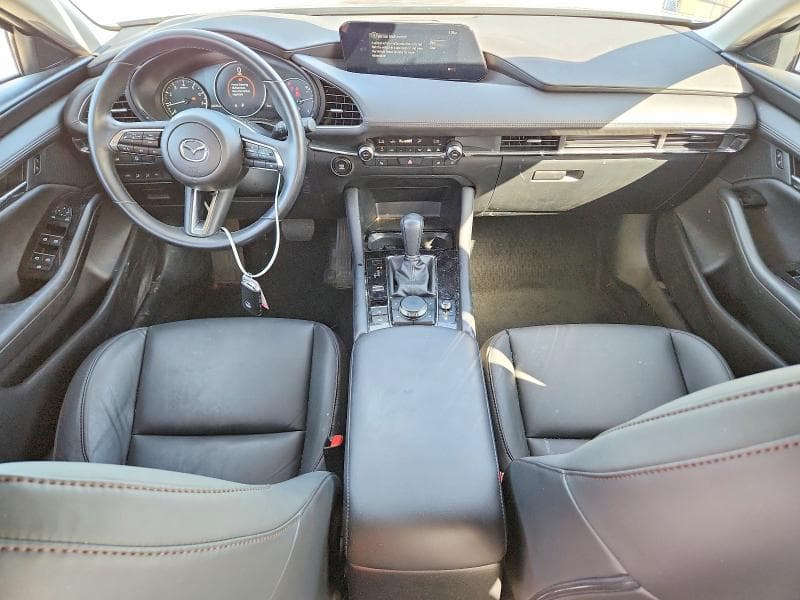 2024 MAZDA 3 PREFERRED 8