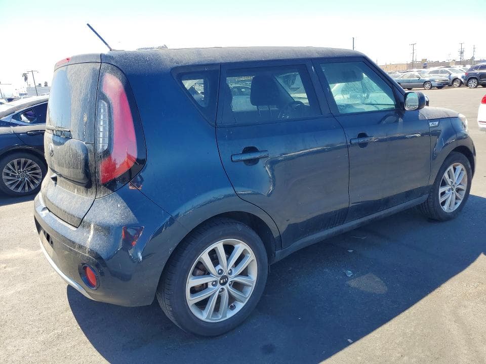 2018 KIA SOUL + 3