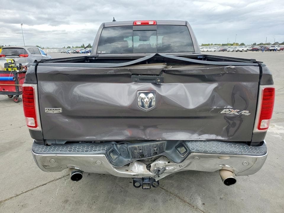 2018 RAM 1500 LARAMIE 6