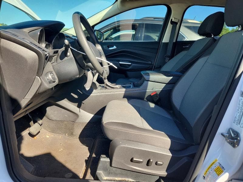 2017 FORD ESCAPE SE 7