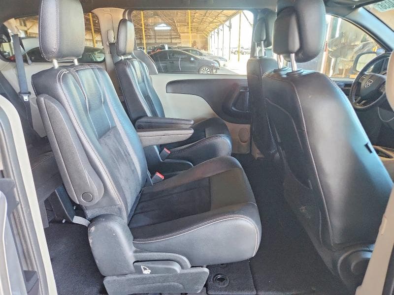 2018 DODGE GRAND CARAVAN SXT 11